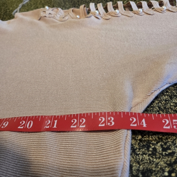 Cactus + Pearl Blush Pink Scoop Neck Sweater w/ Pearl & Lace Sleeves Women L - Picture 12 of 15